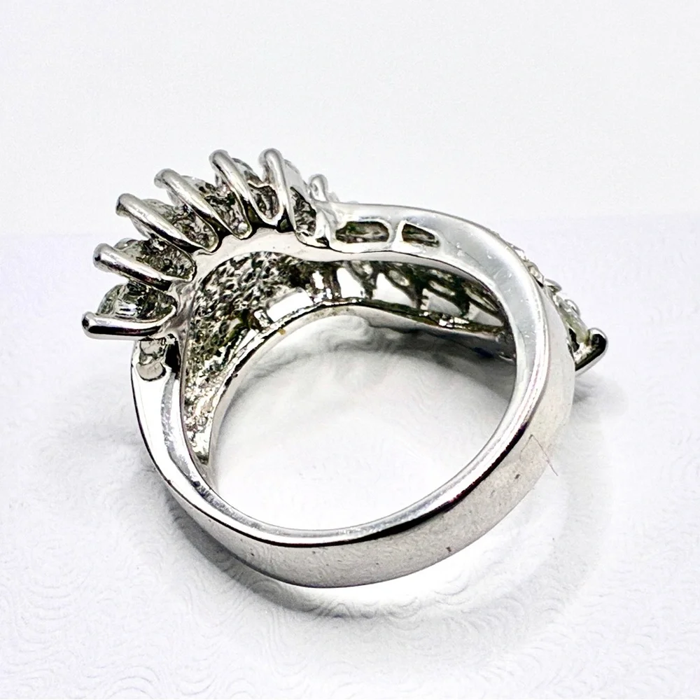 Vintage Marquise & Channel Set Cubic Zirconia Ring in a Silver Tone Size 6.0